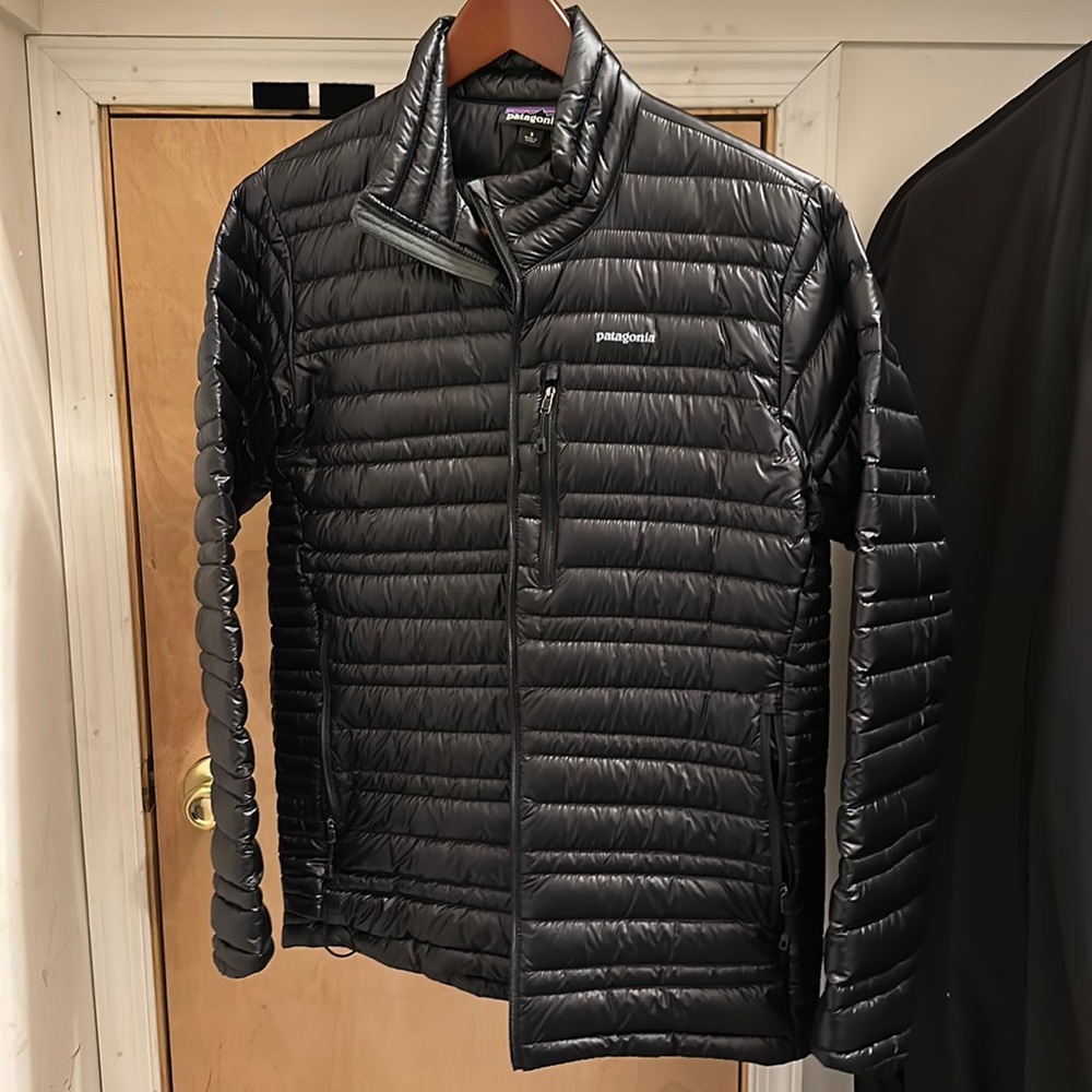Patagonia men’s down puffer.